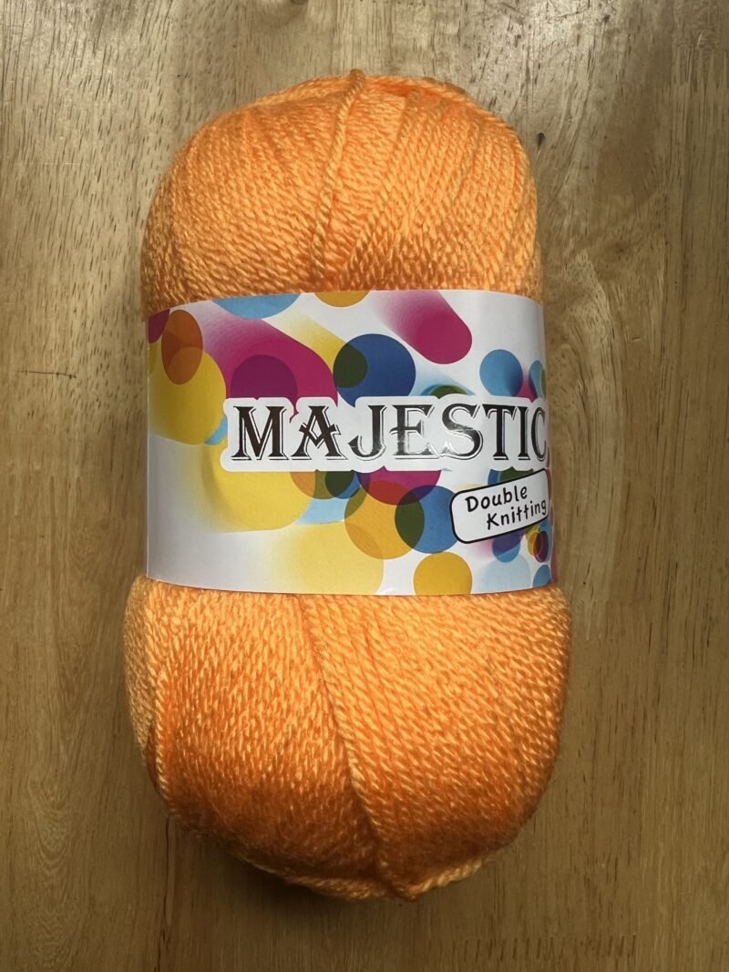 Majestic - DK 100g - Image 9