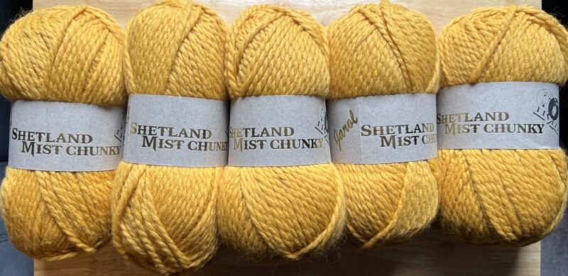 Lot 22, Jarol Shetland Mist Chunky 5 x 100g mustard