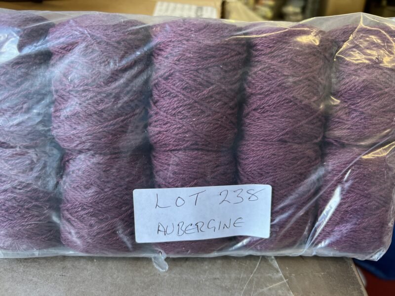 Lot 238 Aubergine dk Mixed Fibres 500g