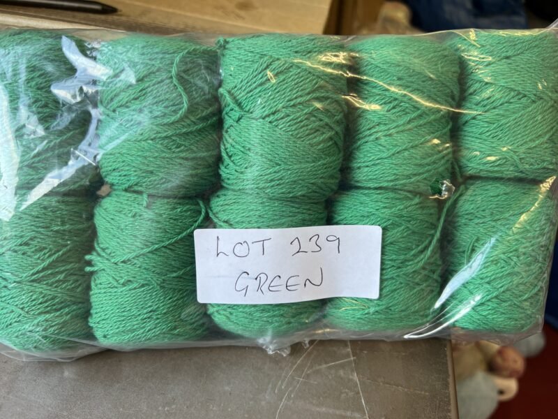 Lot 239 Green dk Mixed Fibres 500g