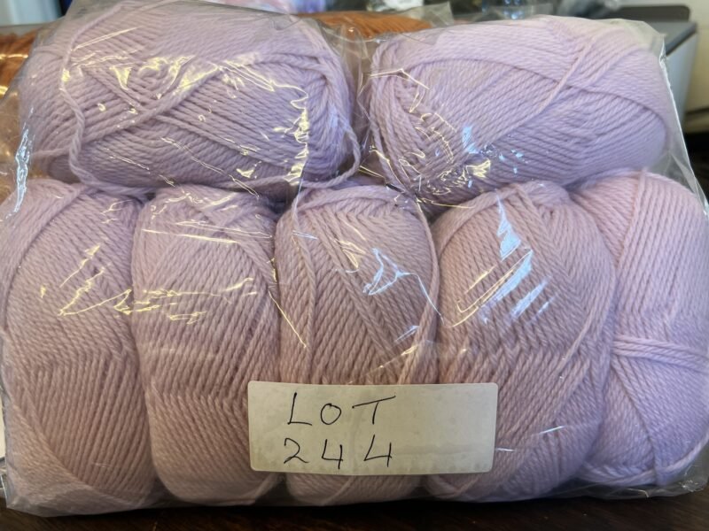 Lot 244 Rowan Pure Wool Superwash dk 7 x 50g soft pink