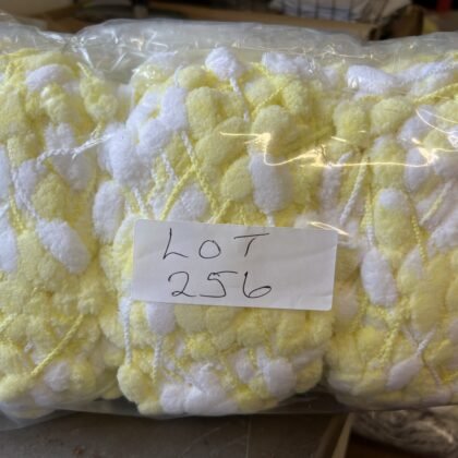 Lot 256 Sirdar Sweetie 3 x 200g Sherbet lemon
