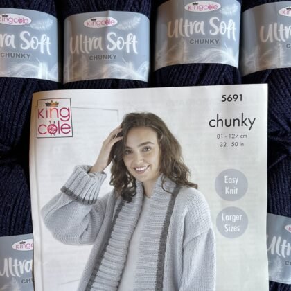 King Cole Ultra Soft Chunky Navy 6 x 100g + Free pattern