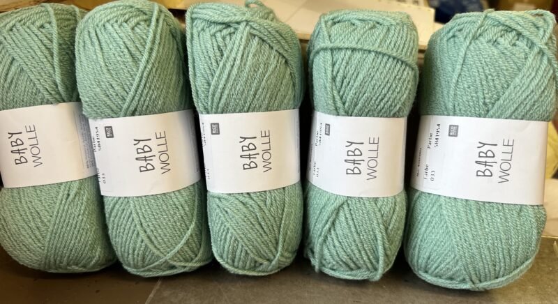 Lot 304 Rico Babywolle DK Mint 5 x 50g