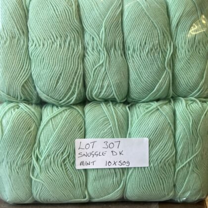 Lot 307 Snuggly Dk Mint 10 x 50g