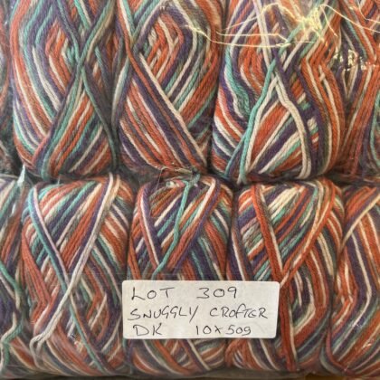 Lot 309 snuggly Crofter DK 10 x 50g