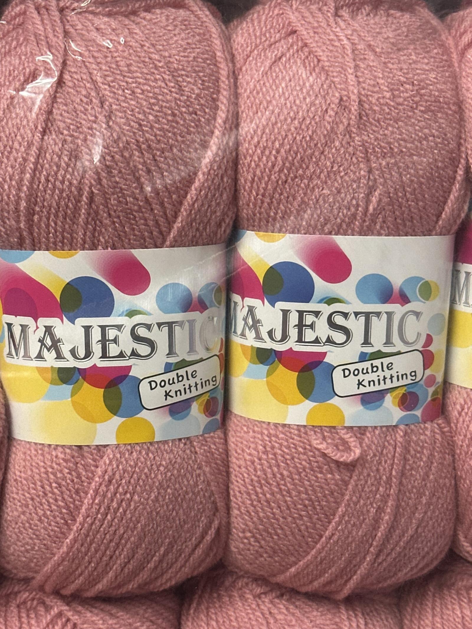 Majestic - DK 100g 6 Majestic - DK 100g - Image 6