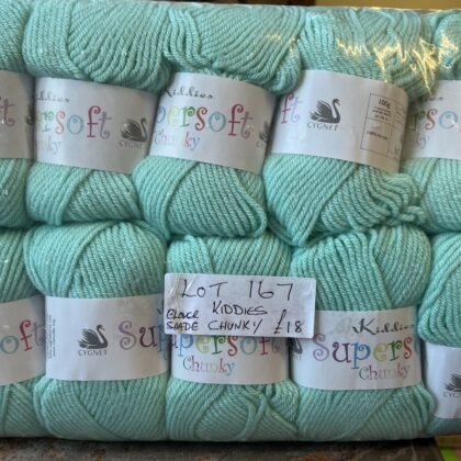 Lot 167 Cygnet Kiddies Supersoft Chunky 10 x 100g Clover Shade