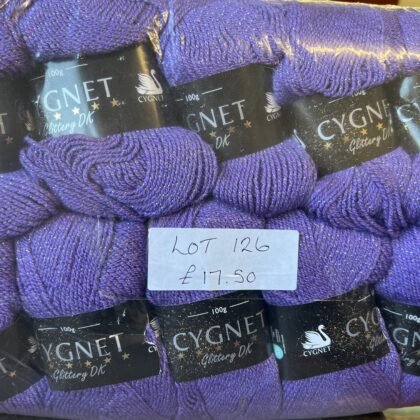 Lot 126 cygnet glitter dk 10 x 100g Zombie shade